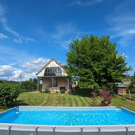 Casa vacanze Maison 200 M2 - Sous Sol - Piscine - 30 Activités Douville-sur-Andelle