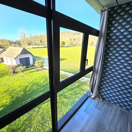 Maison 200 M2 - Sous Sol - Piscine - 30 Activités