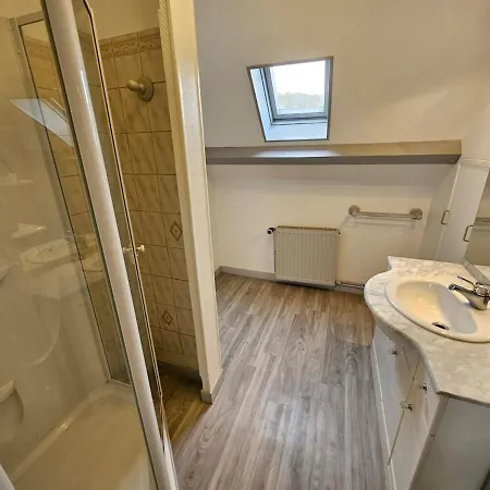 Maison 200 M2 - Sous Sol - Piscine - 30 Activités *